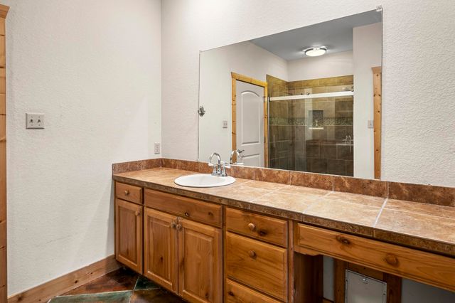 161 Pine Branch Glen, Holly Lake Ranch, TX 75765