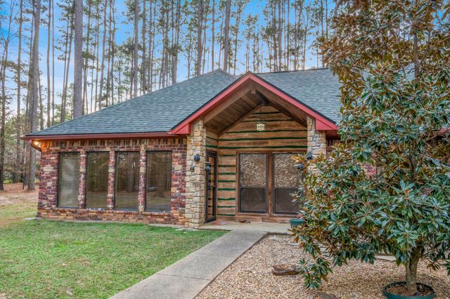 161 Pine Branch Glen, Holly Lake Ranch, TX 75765