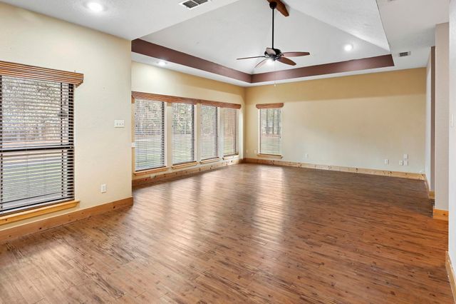 161 Pine Branch Glen, Holly Lake Ranch, TX 75765