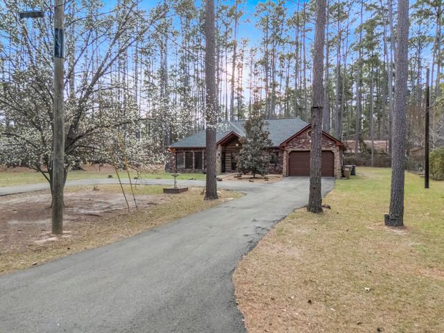 161 Pine Branch Glen, Holly Lake Ranch, TX 75765