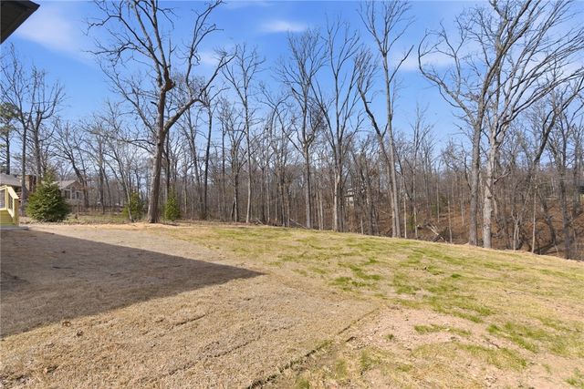 5 Kirkdouglas Lane, Bella Vista, AR 72715