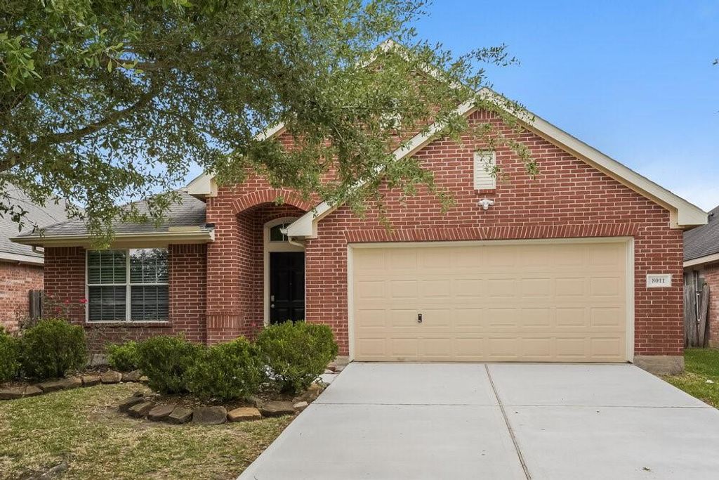 8011 Thorncroft Manor Lane, Richmond, TX 77407