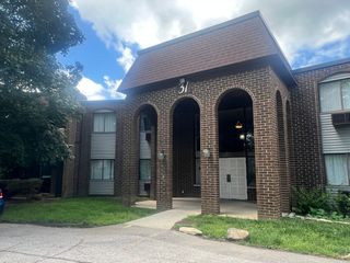 31 Washington Boulevard 108, Mundelein, IL 60060