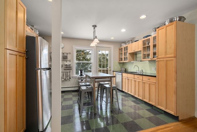 327 Franklin St, Newton, MA 02458