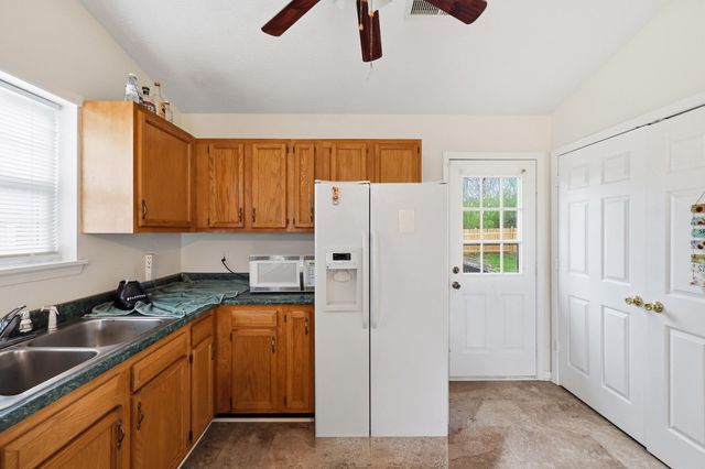 107 Bourbon Court, Georgetown, KY 40324