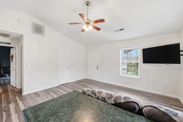 107 Bourbon Court, Georgetown, KY 40324