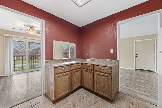 5712 Golden Court NE 60, Cedar Rapids, IA 52402