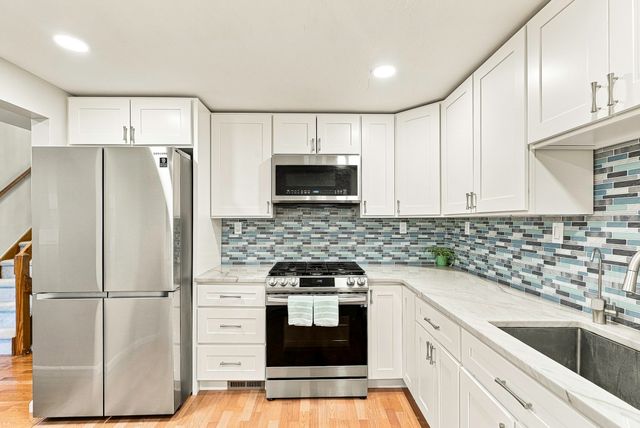 237 South St 26, Shrewsbury, MA 01545