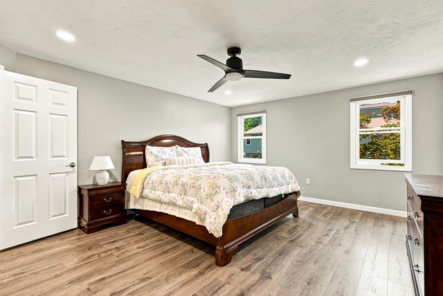 237 South St 26, Shrewsbury, MA 01545