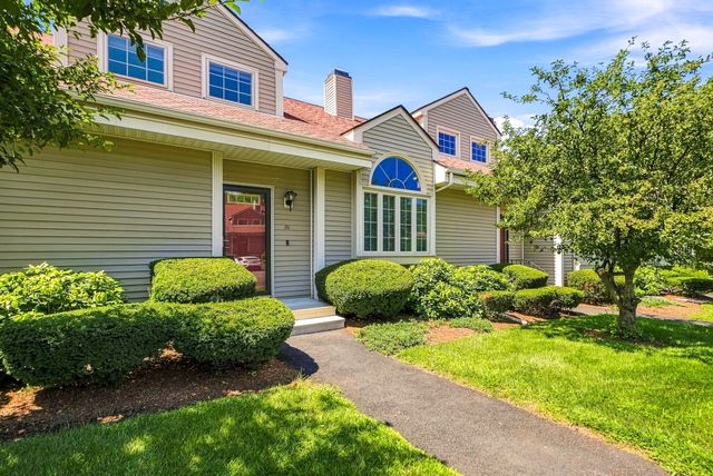 237 South St 26, Shrewsbury, MA 01545