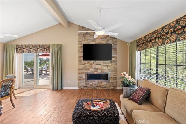 396 S Sleepy Meadow, Anaheim Hills, CA 92807