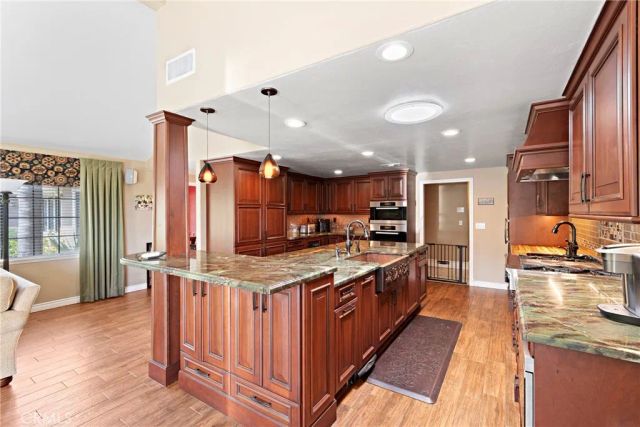 396 S Sleepy Meadow, Anaheim Hills, CA 92807