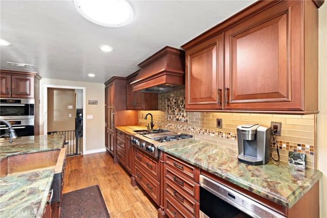 396 S Sleepy Meadow, Anaheim Hills, CA 92807