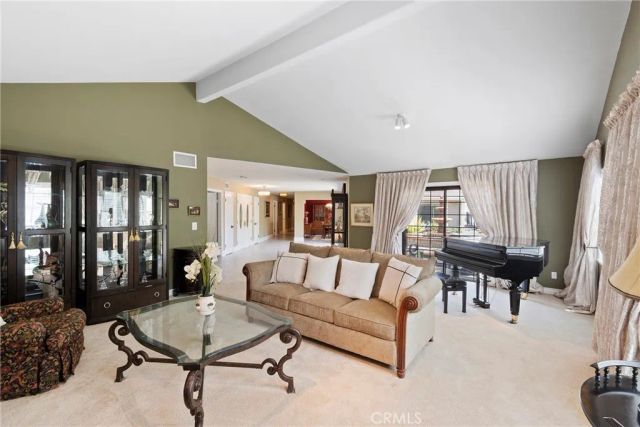 396 S Sleepy Meadow, Anaheim Hills, CA 92807
