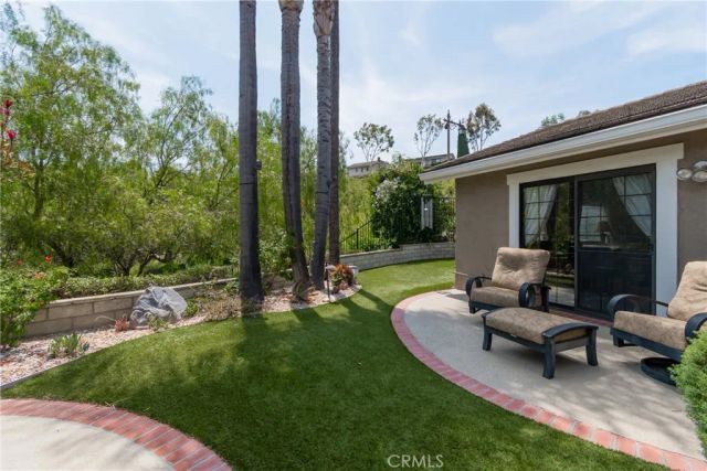 396 S Sleepy Meadow, Anaheim Hills, CA 92807