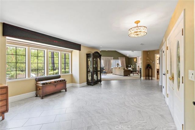 396 S Sleepy Meadow, Anaheim Hills, CA 92807