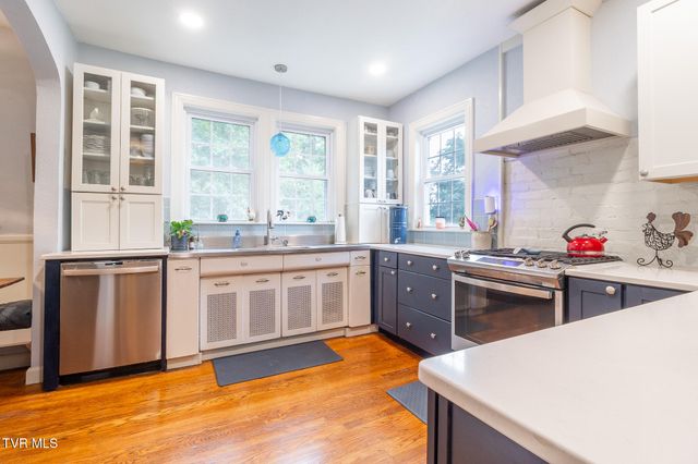 1245 Watauga Street, Kingsport, TN 37660