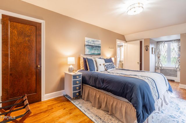 1245 Watauga Street, Kingsport, TN 37660