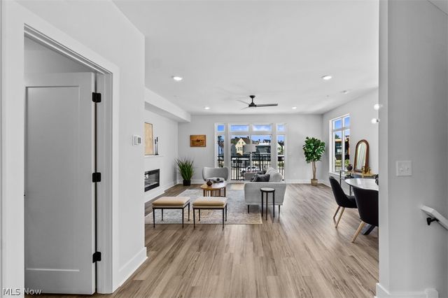 1893 Coltman Road 10, Cleveland, OH 44106