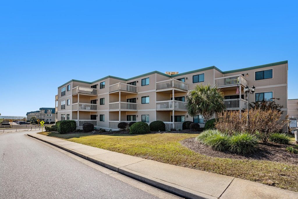 9661 Shore Dr # C-6, Myrtle Beach, SC 29572 — exterior