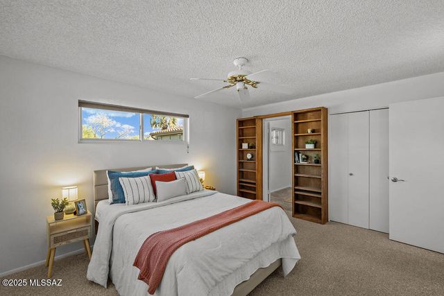 735 S La Huerta, Green Valley, AZ 85614