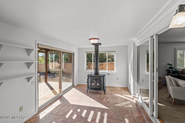 735 S La Huerta, Green Valley, AZ 85614