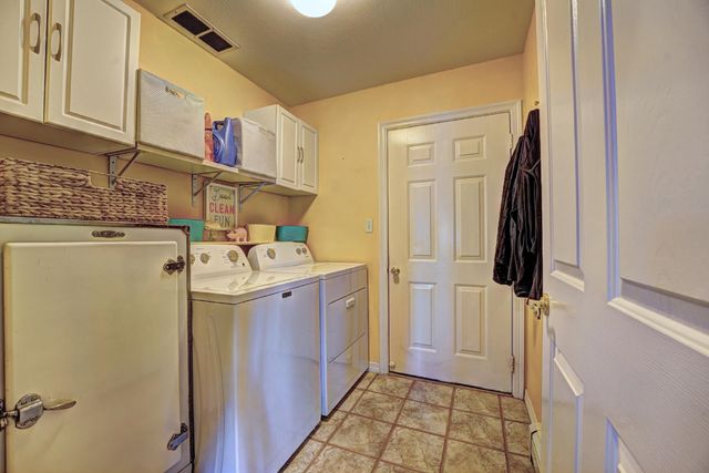 2144 S Canyon View Drive, Grand Junction, CO 81507