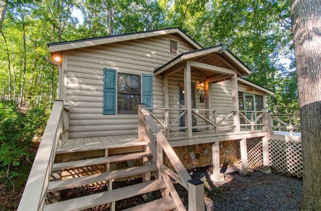 5 Tanglewood Lane, Blue Ridge, GA 30513