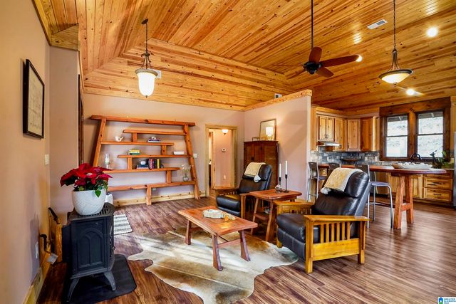 4587 CABIN ROAD, Bessemer, AL 35022