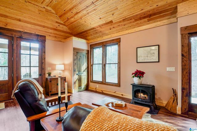 4587 CABIN ROAD, Bessemer, AL 35022