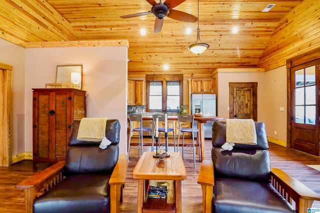 4587 CABIN ROAD, Bessemer, AL 35022