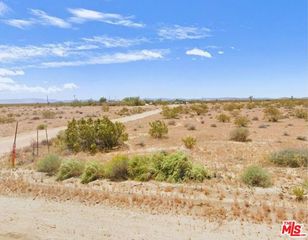 0 Leslie, Landers, CA 92285