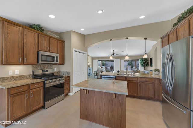 39789 S Winding Trail Drive, Tucson, AZ 85739