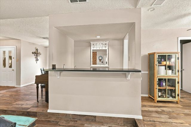 2840 Southridge Drive, Grapevine, TX 76051