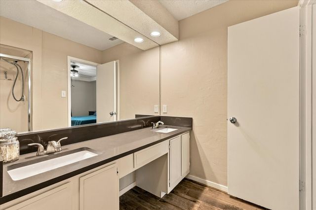 2840 Southridge Drive, Grapevine, TX 76051