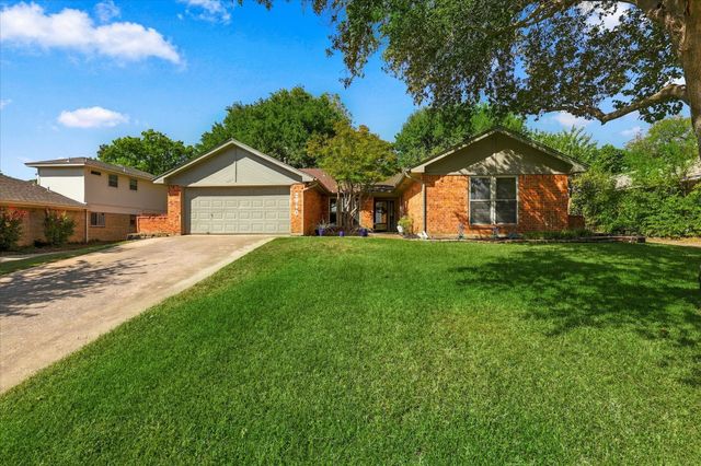 2840 Southridge Drive, Grapevine, TX 76051