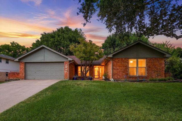 2840 Southridge Drive, Grapevine, TX 76051