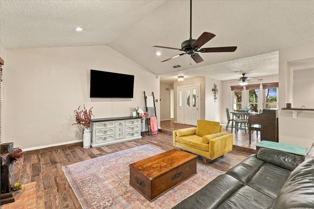 2840 Southridge Drive, Grapevine, TX 76051