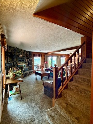1217 County Road 113, Eureka Springs, AR 72631