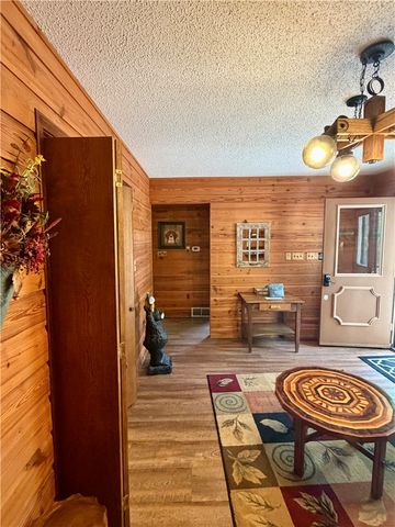 1217 County Road 113, Eureka Springs, AR 72631