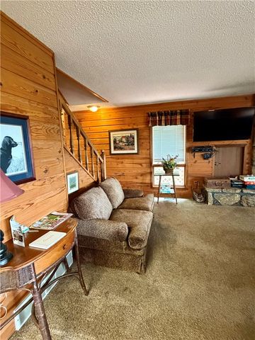 1217 County Road 113, Eureka Springs, AR 72631