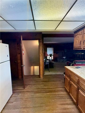 1217 County Road 113, Eureka Springs, AR 72631