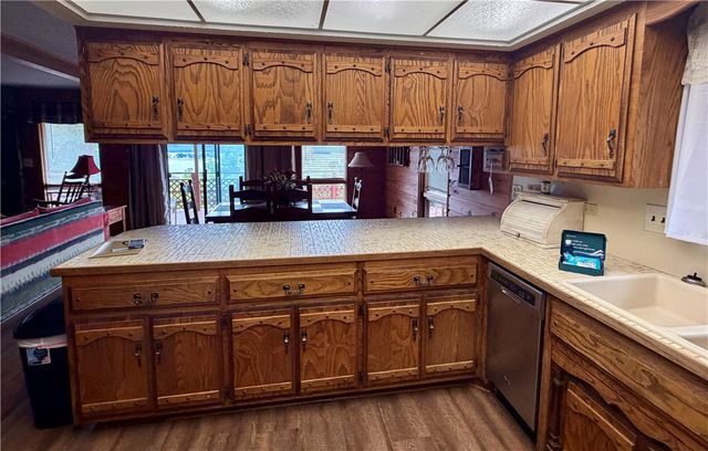 1217 County Road 113, Eureka Springs, AR 72631