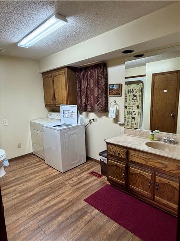 1217 County Road 113, Eureka Springs, AR 72631