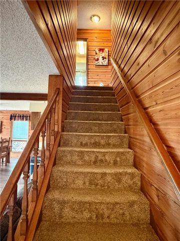 1217 County Road 113, Eureka Springs, AR 72631