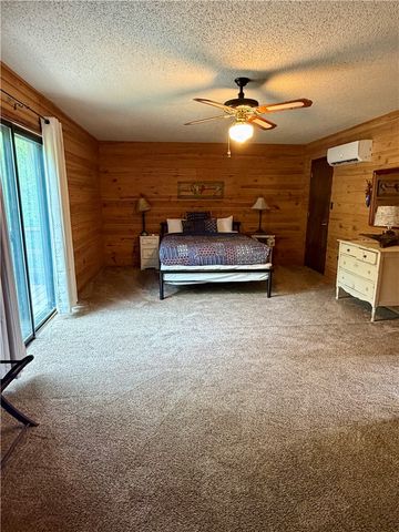 1217 County Road 113, Eureka Springs, AR 72631