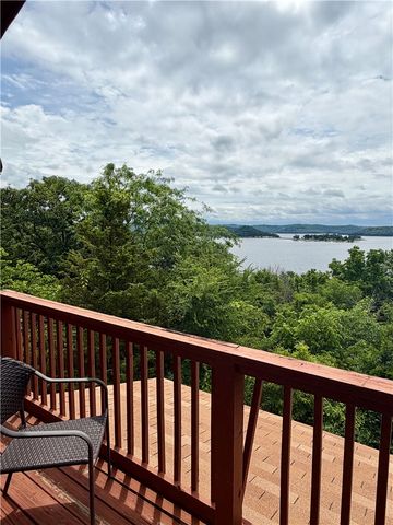 1217 County Road 113, Eureka Springs, AR 72631