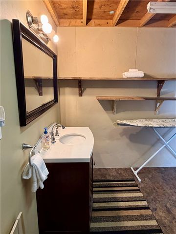 1217 County Road 113, Eureka Springs, AR 72631