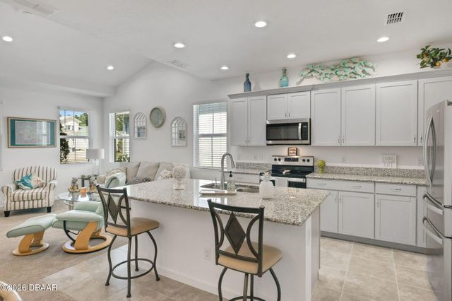 307 Cheeseburger Drive, Daytona Beach, FL 32124