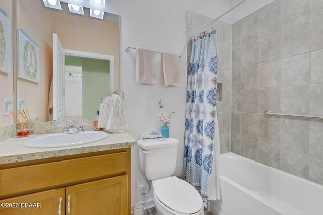 307 Cheeseburger Drive, Daytona Beach, FL 32124